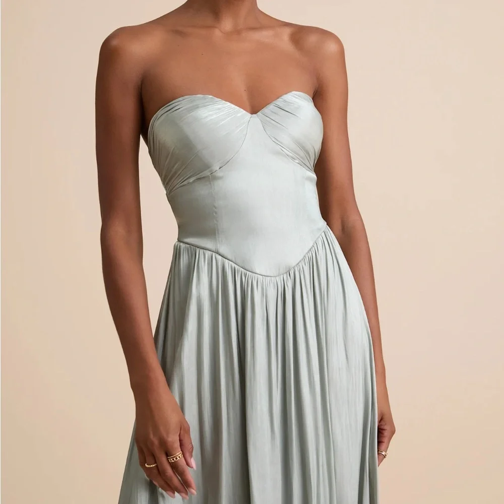Lulu's Kylin Sage satin basque waist maxi dress - Picture 2 of 14